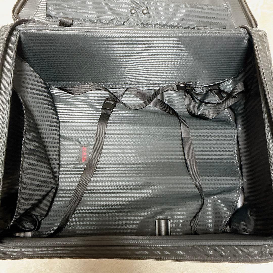 TUMI トゥミ　ブラック ナイロン キャリーケース 中型