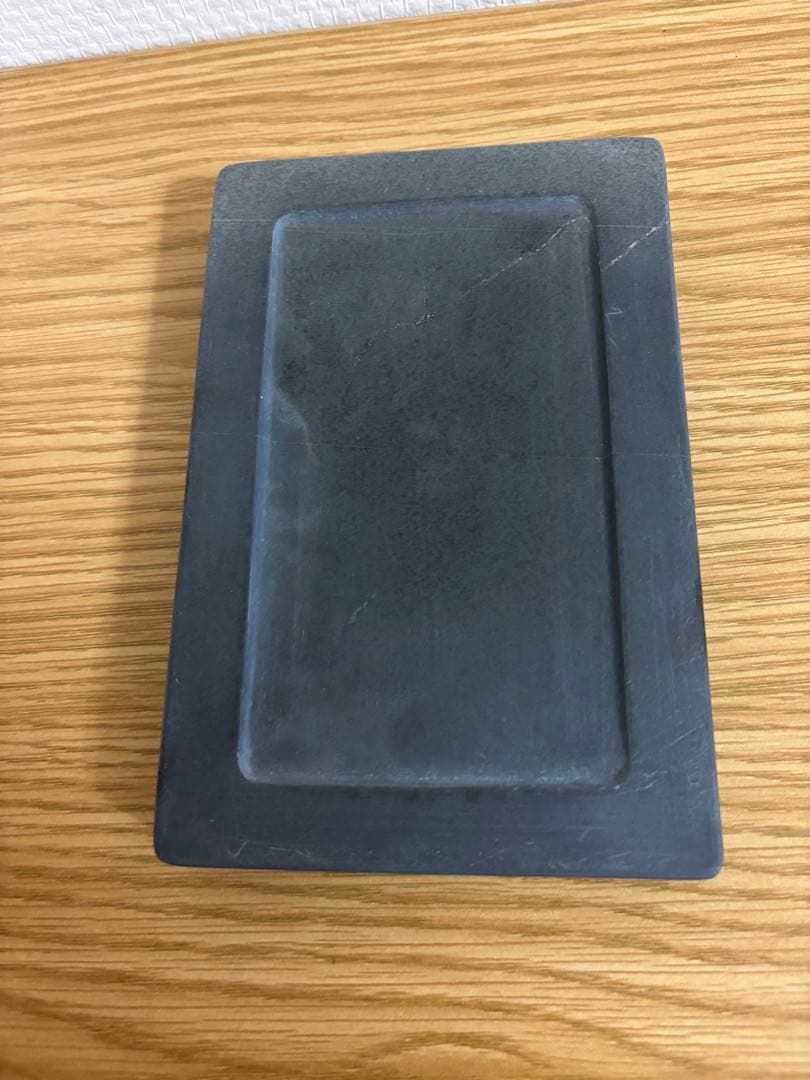 歙州魚子紋鐘様硯 書道具 古硯 唐物 中国古玩　骨董品 専用箱付き