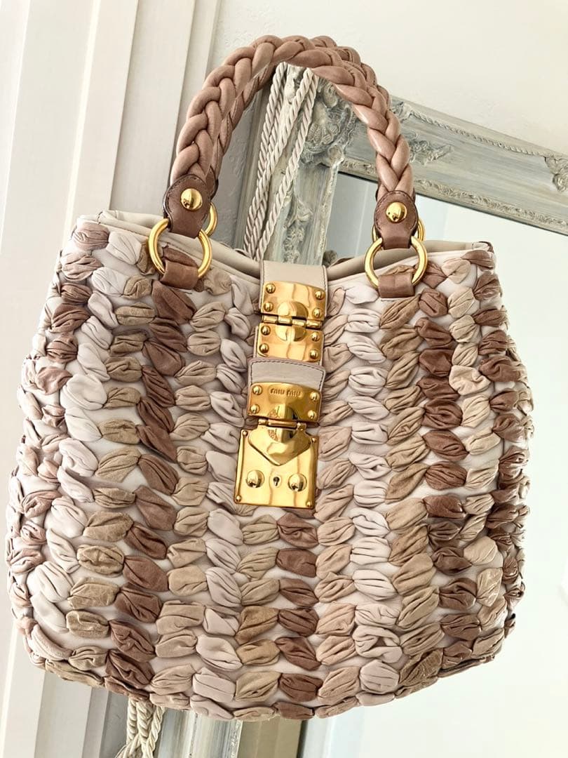 miumiu マトラッセ 2way バッグ カゴバッグ 本革ショルダーバッグ