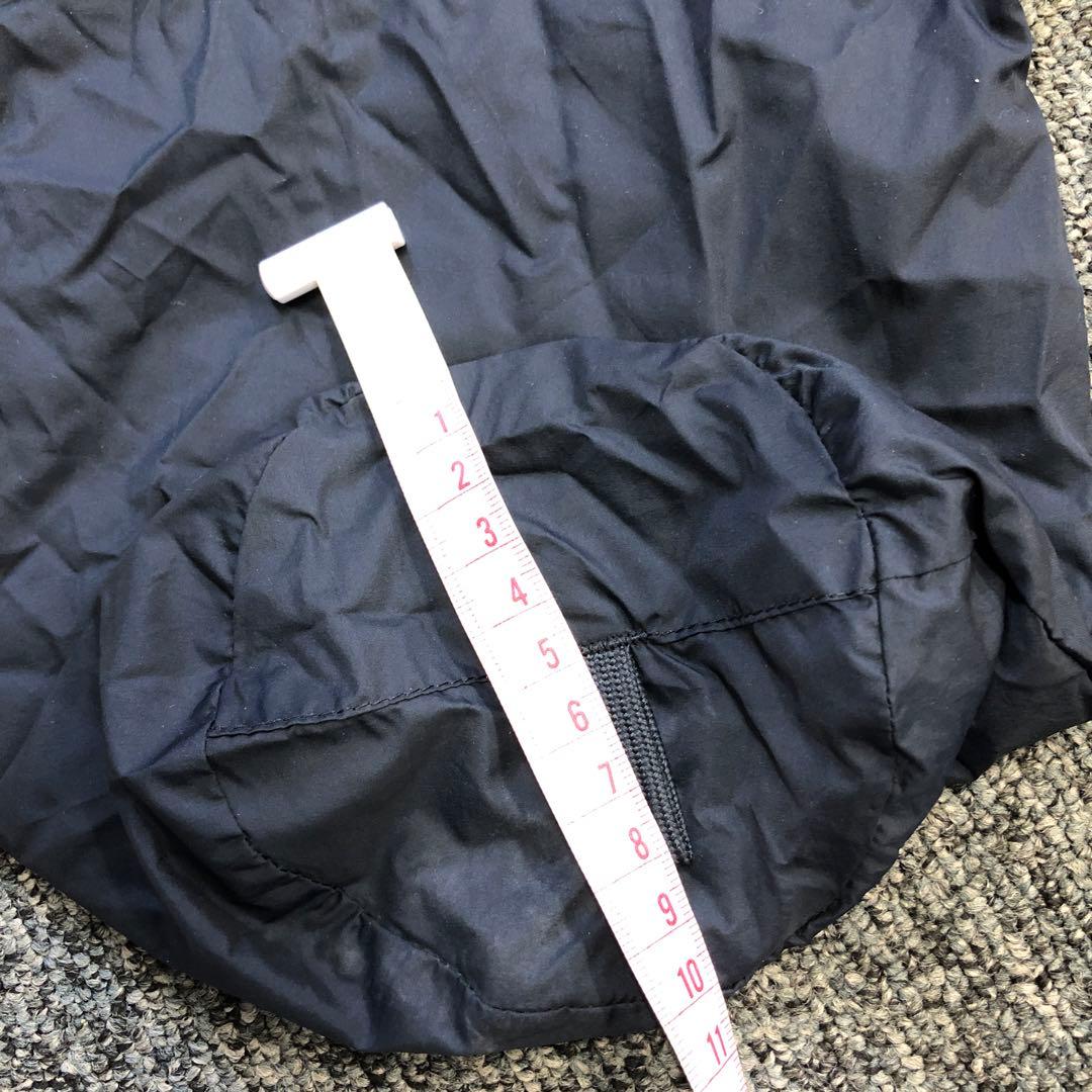 UNIQLOユニクロウルトラライトダウン収納袋　ジャケットサイズ