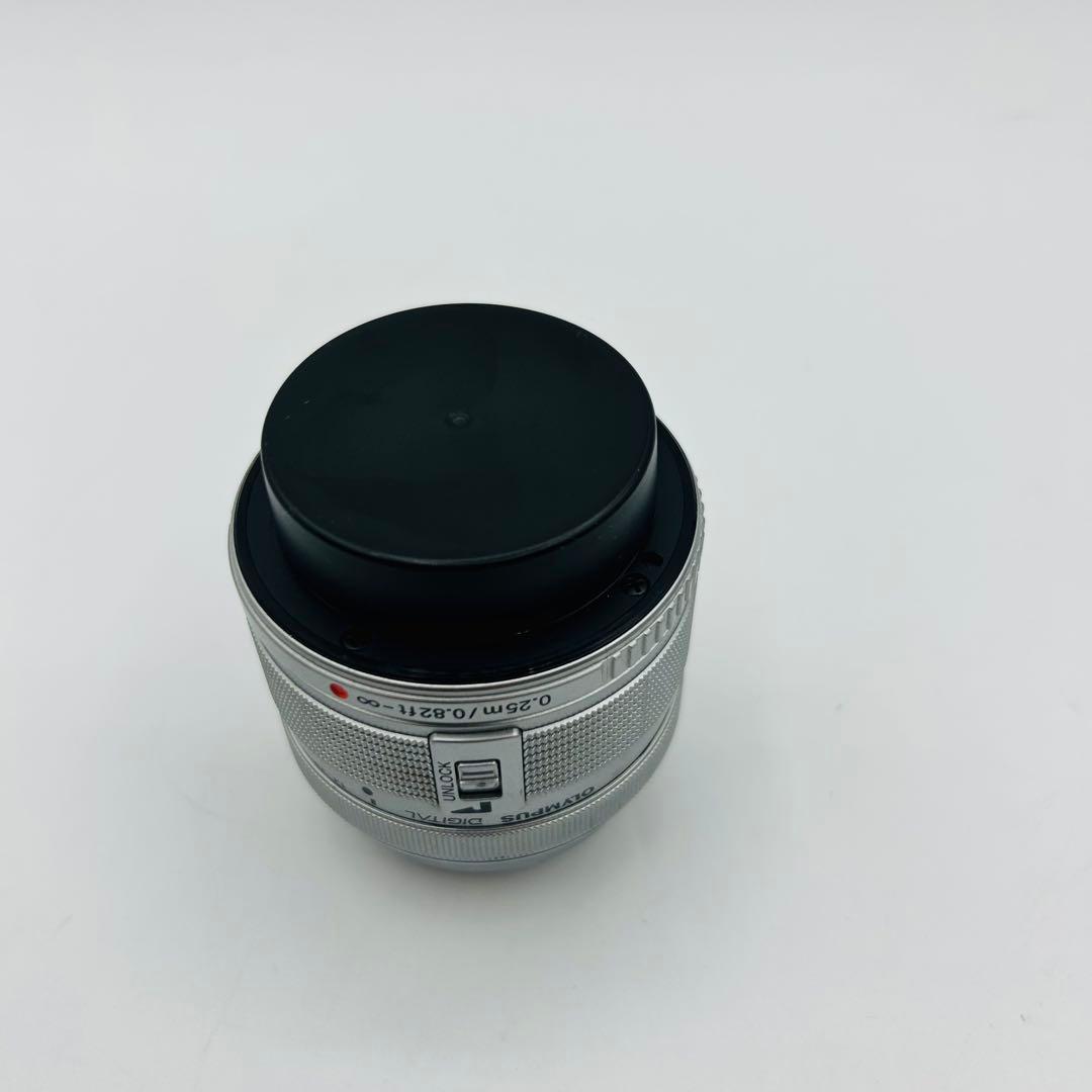 オリンパス電動パンケーキレンズ M.ZUIKO 14-42mm sliver