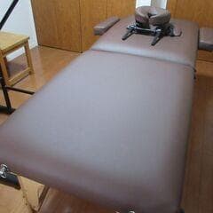 ブラウン 折りたたみベッド マッサージ用