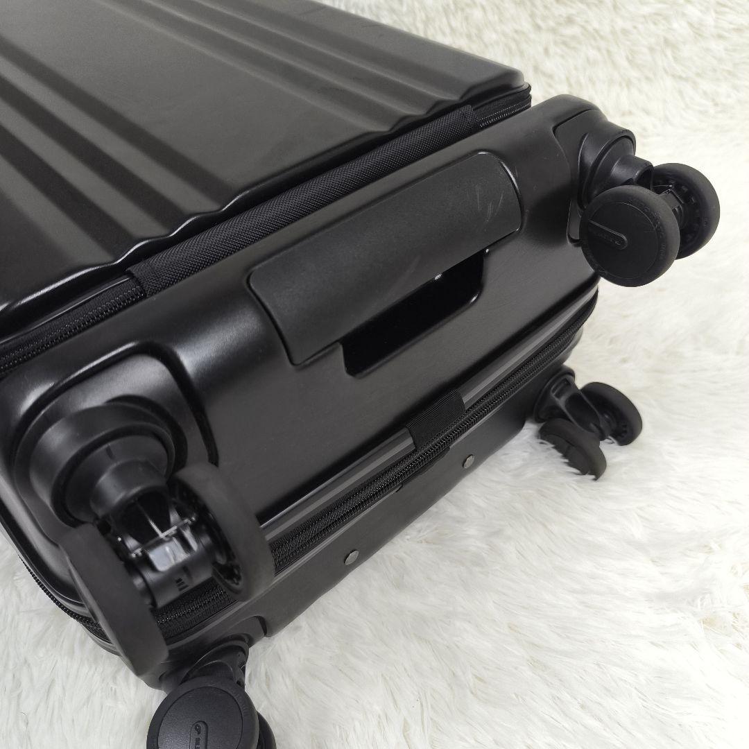 ✨極美品✨ アジアラゲージ デカかるedge キャリーケース 4輪 機内持込 黒