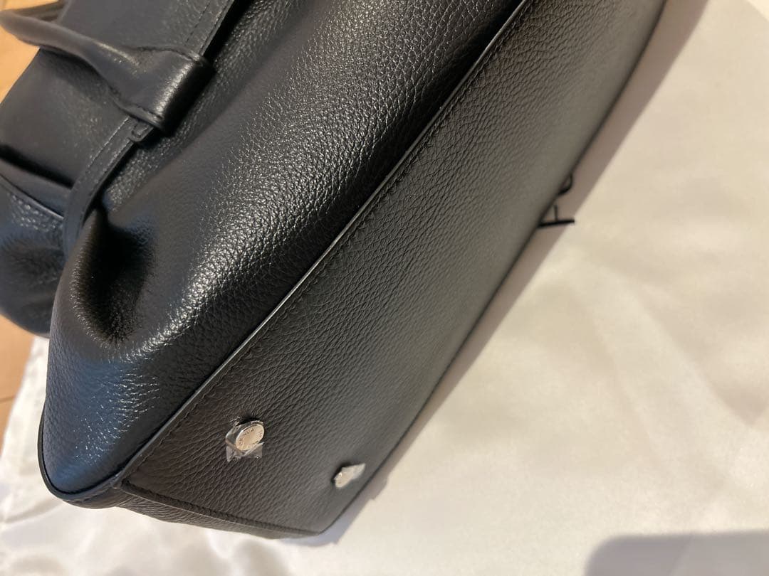 美品FOLNUA(フォルニュア)ハヴィバッグ ブラック_プレーン