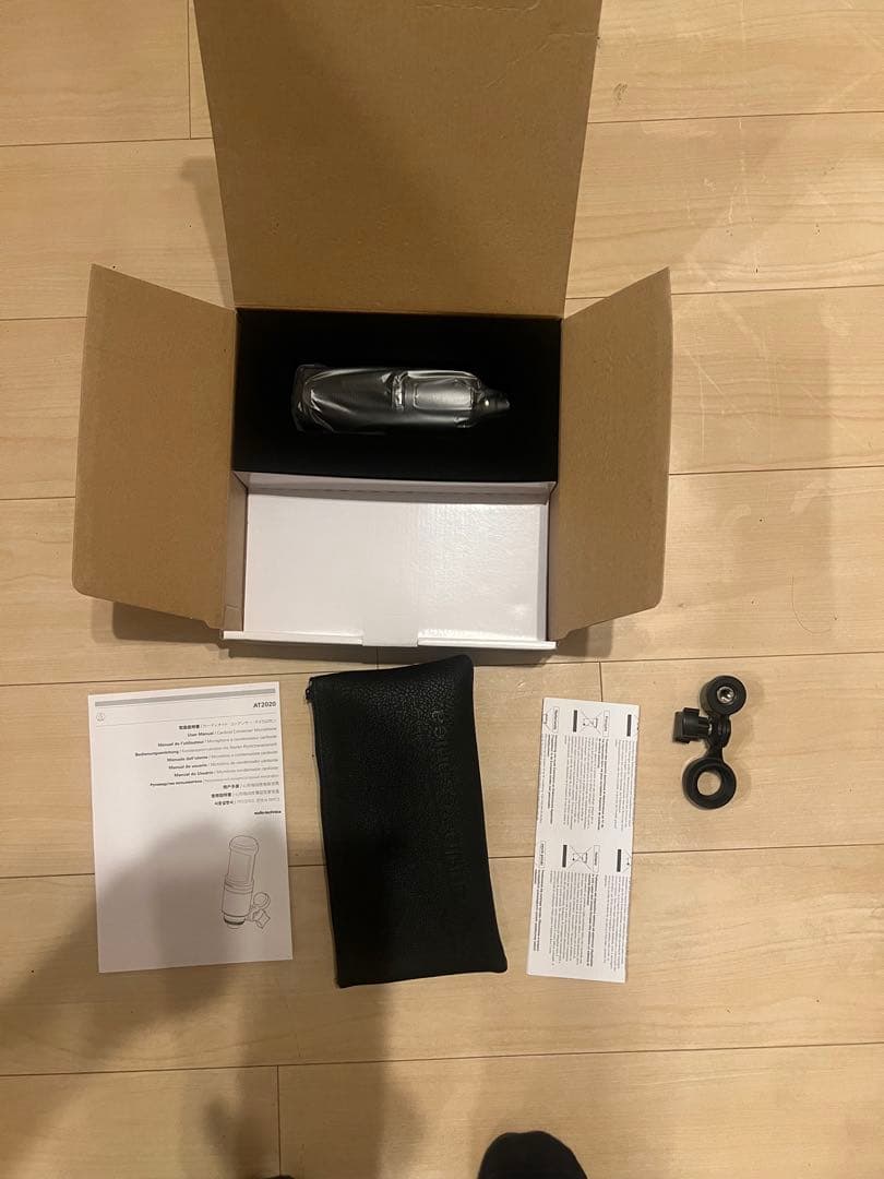 オーディオテクニカ　AT2020 USB　コンデンサーマイク