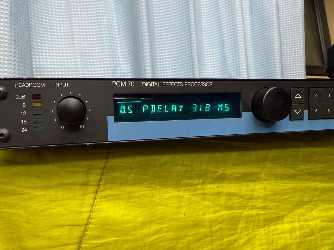 専用Lexicon PCM70 名機リバーブ 梅田手渡し可能 スタジオで動作確認