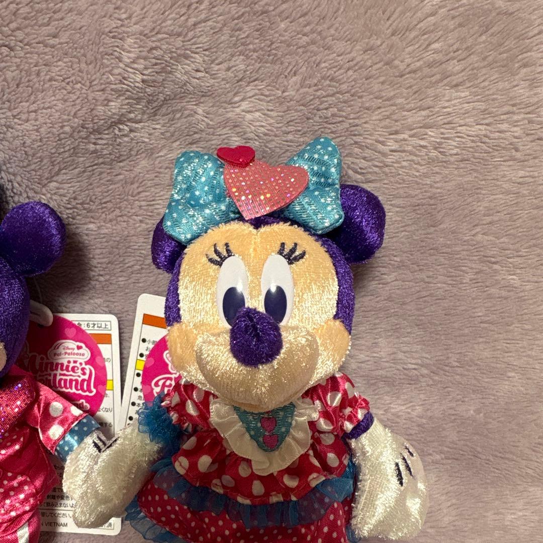 ディズニー ミッキー ミニー ぬいぐるみバッジ ミニーのファンダーランド 2点