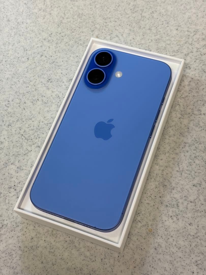 Apple iPhone 16 ブルー 256GB SIMフリー　本体