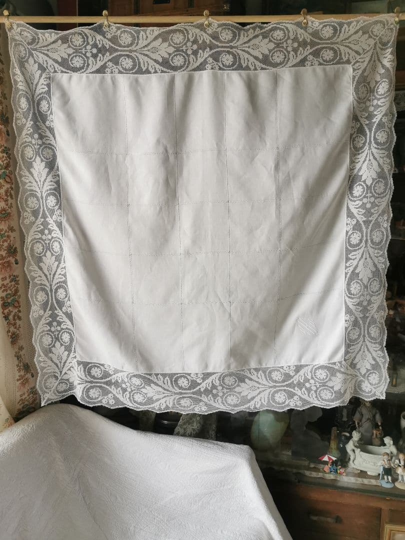 アンティーク 滑らかな細番手リネン フィレレース＆格子ドローンワーク 刺繍クロス