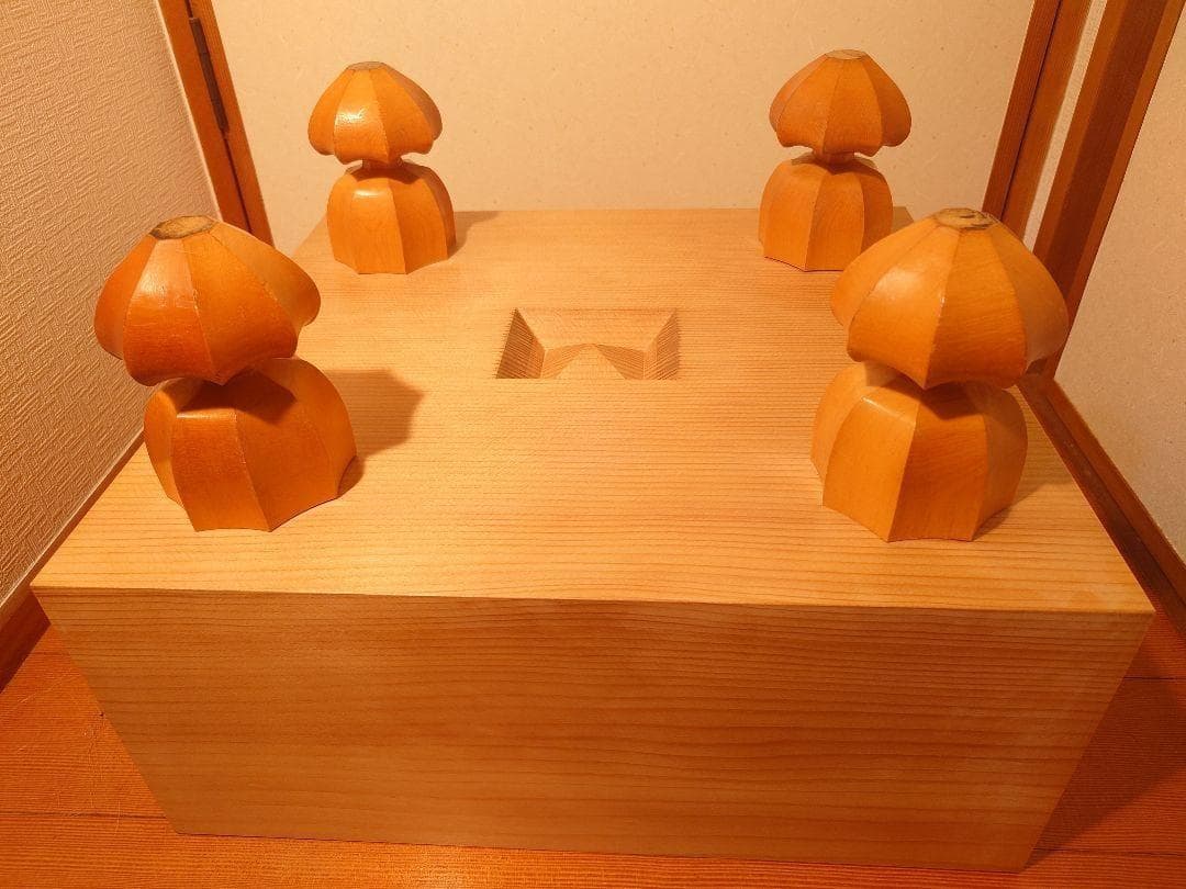 木製囲碁盤 格子模様 脚付き 未使用品