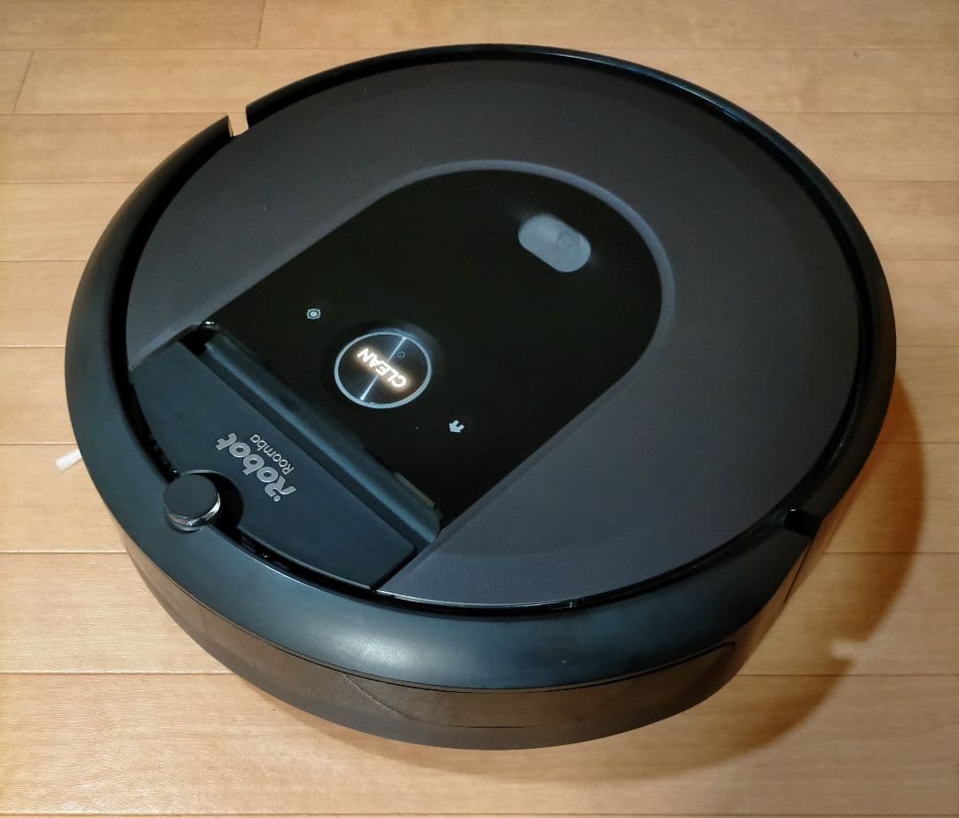 【taka】ルンバiRobotルンバi7(本体のみ)