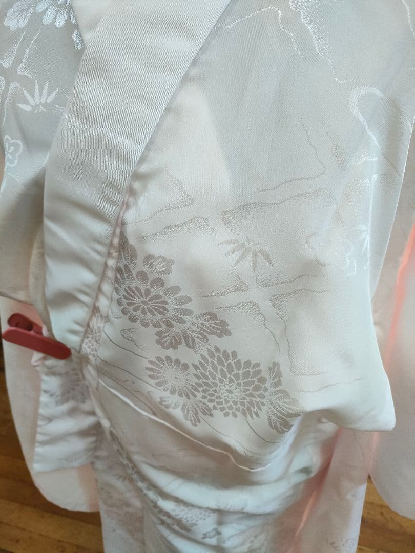 美品　振袖　白×ピンク　辻が花　　花芯絞り　銀通し