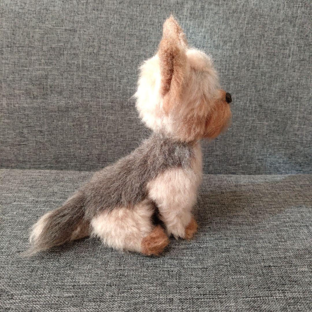 羊毛フェルト　ヨークシャーテリア　ハンドメイド　犬　ぬいぐるみ　置物