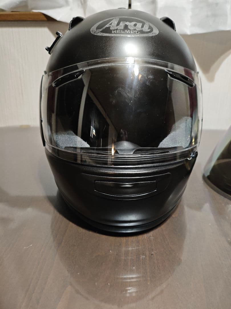【Arai 】アライ　クワンタム-Ｊ　フルフェイスヘルメット マットブラック