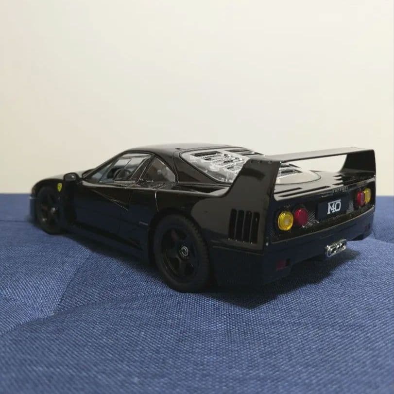 kyosho Ferrari F40 ミニカー 1/18 ライトウェイト