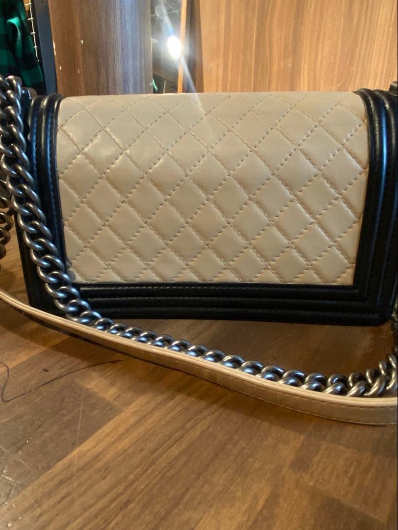 ♡*様 ボーイシャネル25 バイカラー チェーン ショルダーバッグ　ベージュ ラ