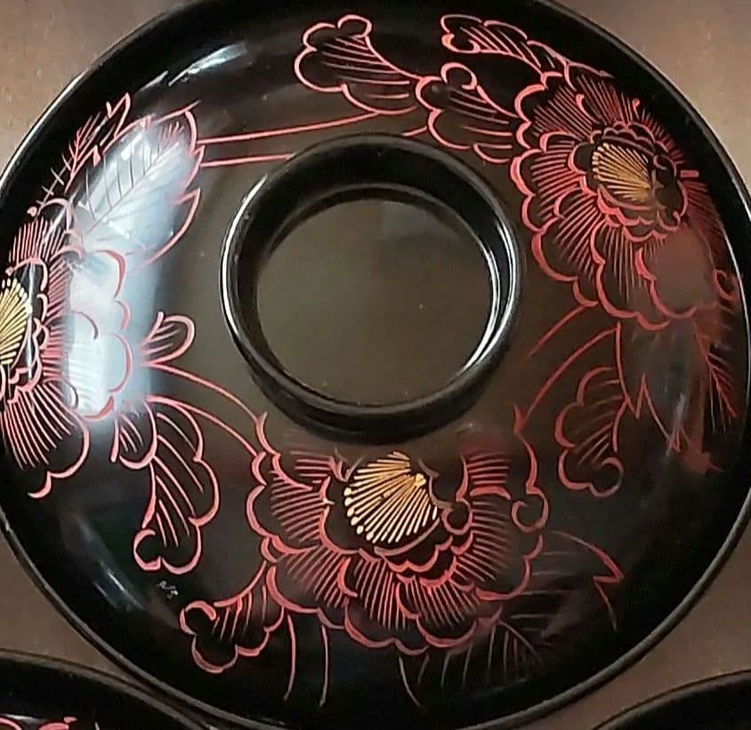 輪島塗　牡丹彫　金模様細工　木製　蓋付椀　10客　共箱