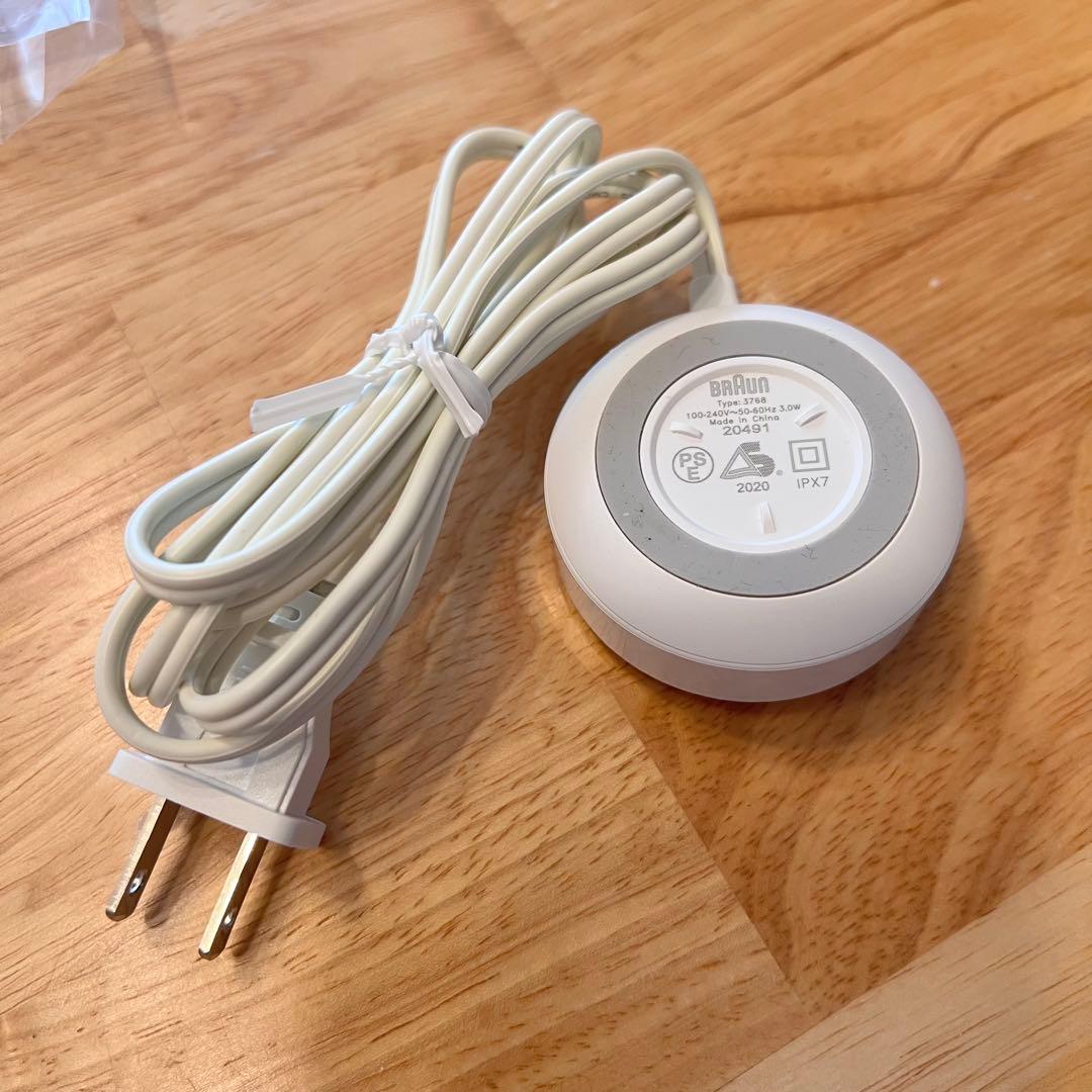 【極美品✨】 Oral-Ｂ iO9 電動歯ブラシ ホワイトアラバスター Oral