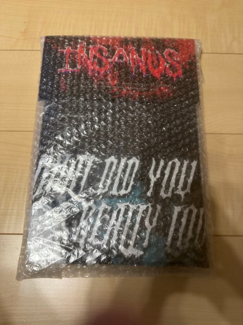 京 online 会員限定「INSANUS」ロングスリーブTシャツ