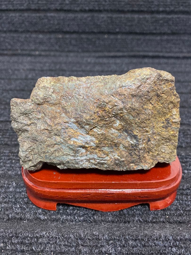 金鉱石　鉱物標本　鉱物