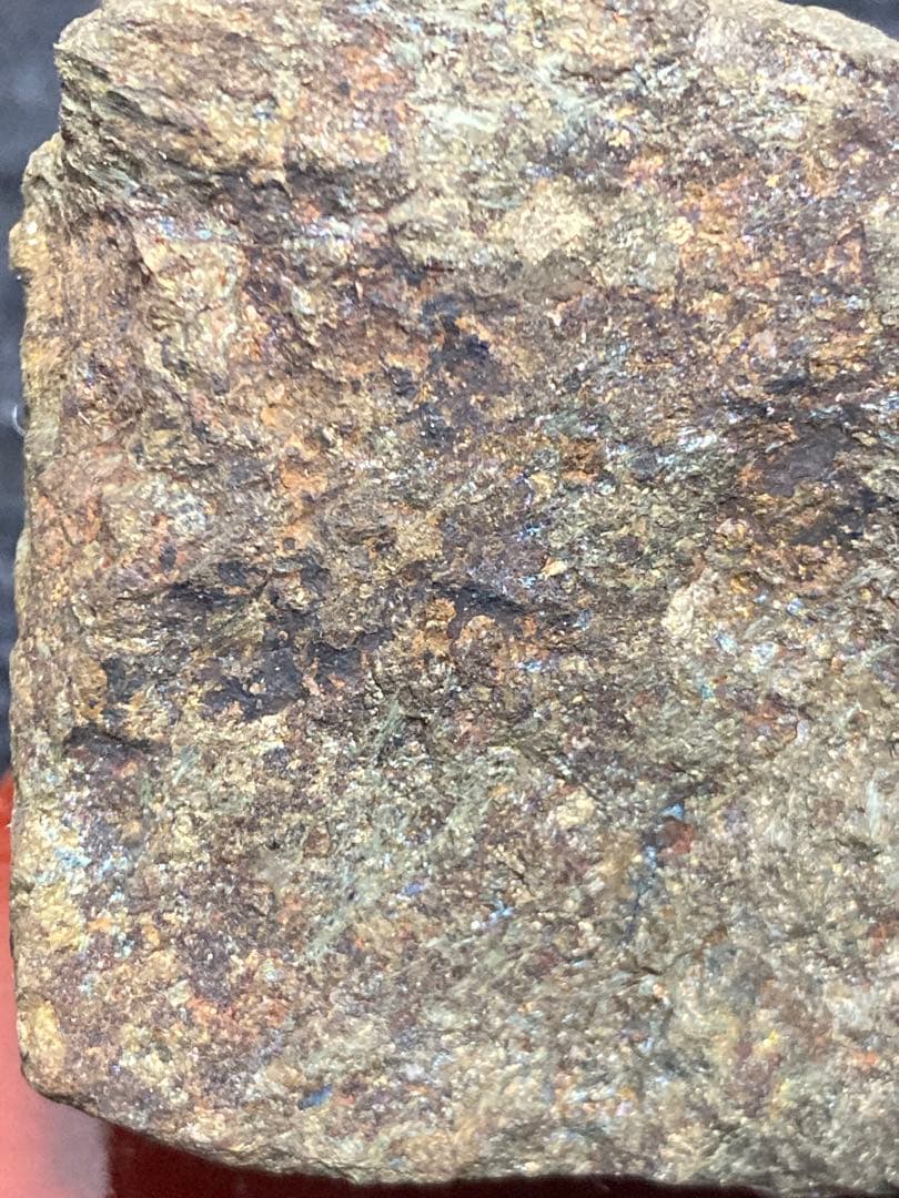 金鉱石　鉱物標本　鉱物