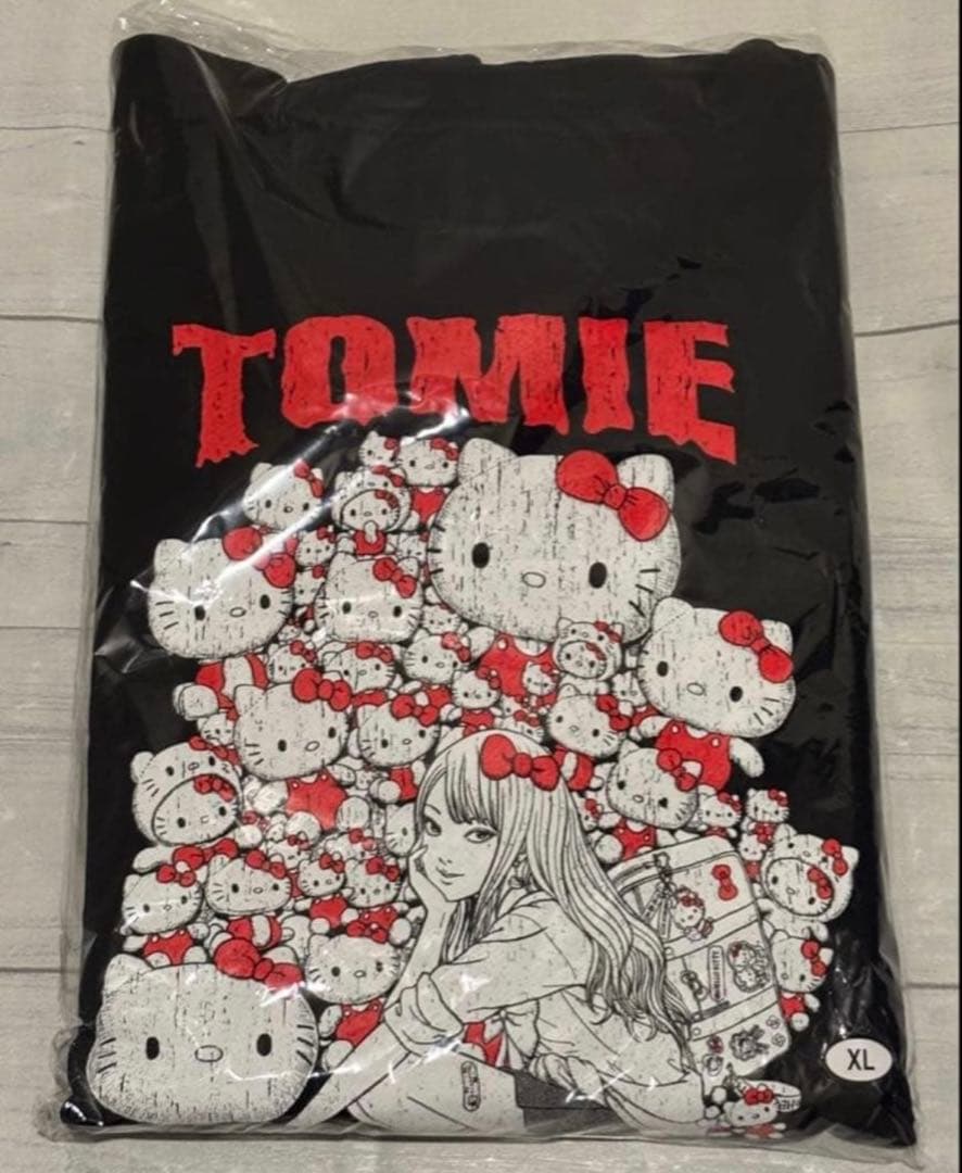 伊藤潤二×サンリオキャラクターズ パーカー ギャル富江×ハローキティ ＸＬサイズ