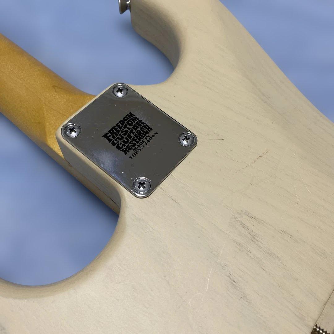 ヴィンテージブロンド・アッシュボディ 自作ストラトキャスター コンポーネント