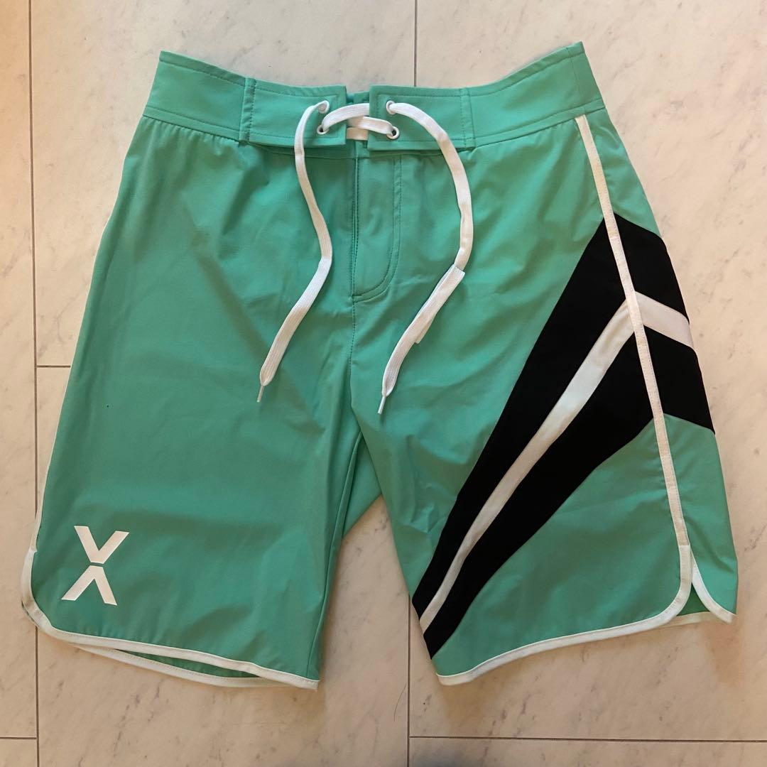 VEATM サーフパンツSサイズ　フィジーク