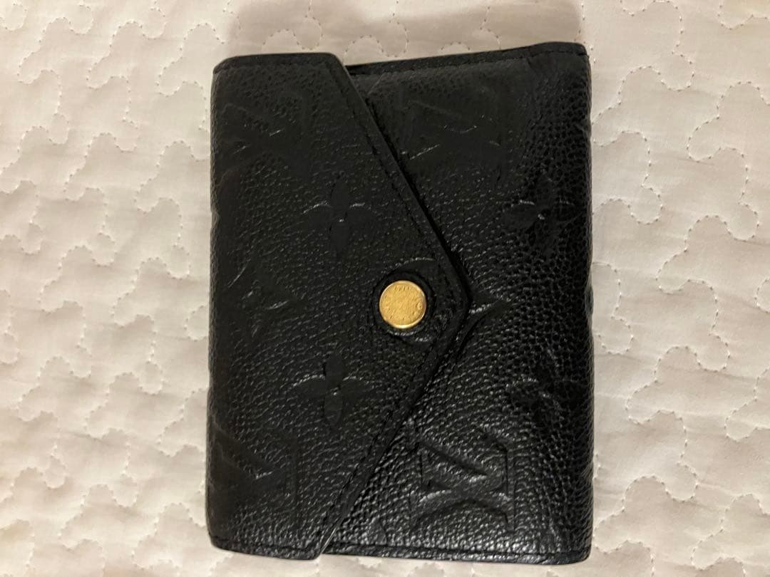 ヴィトン　ポルトフォイユ・ヴィクトリーヌ　財布