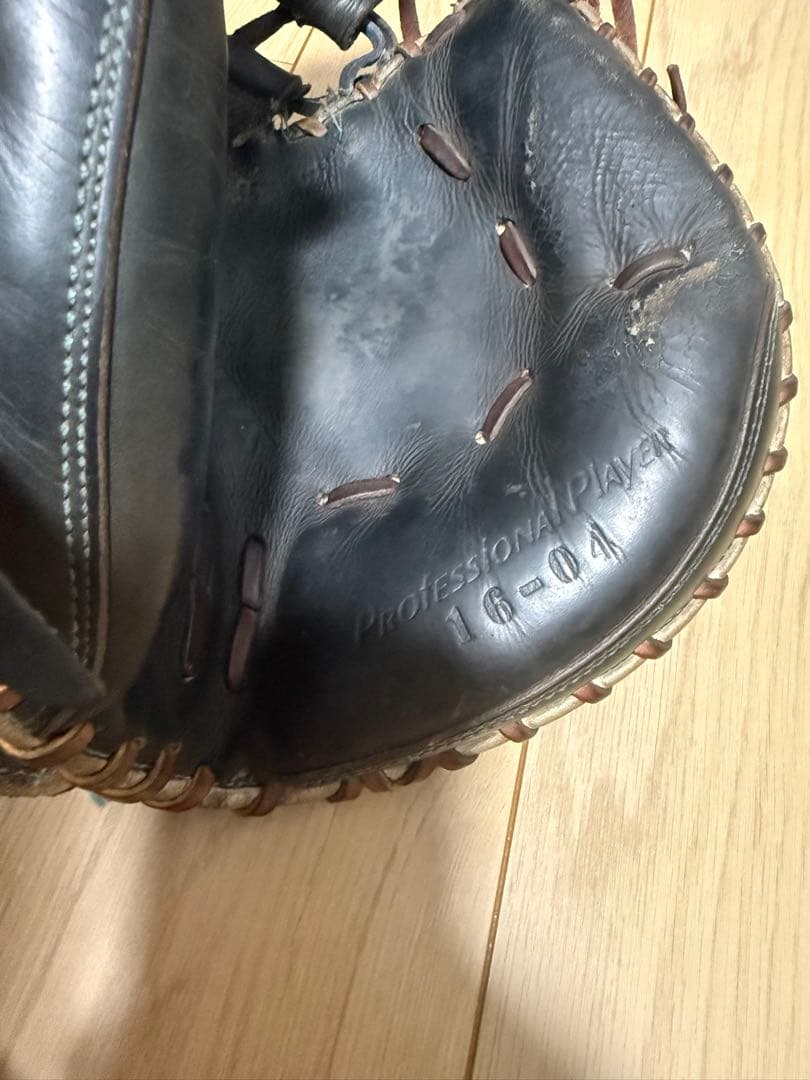 も*ん様 【最終値下げ】森友哉選手　実使用　キャッチャーミット