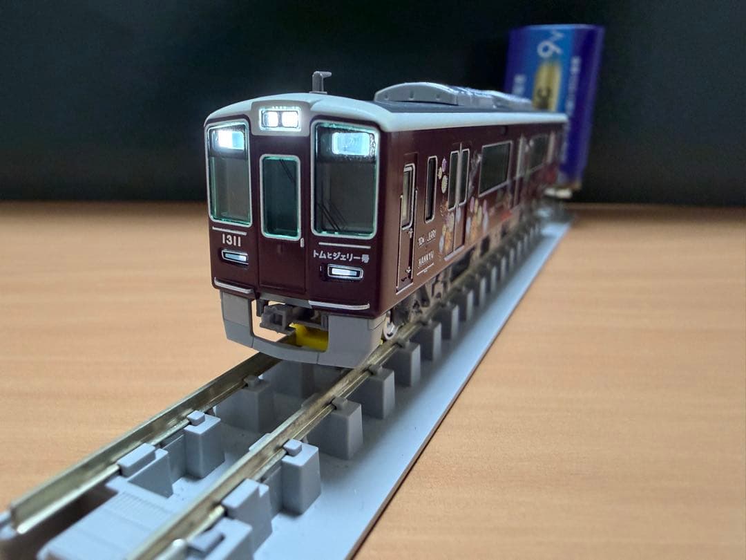 阪急電車 トムとジェリー号 京都線　ライト点灯可