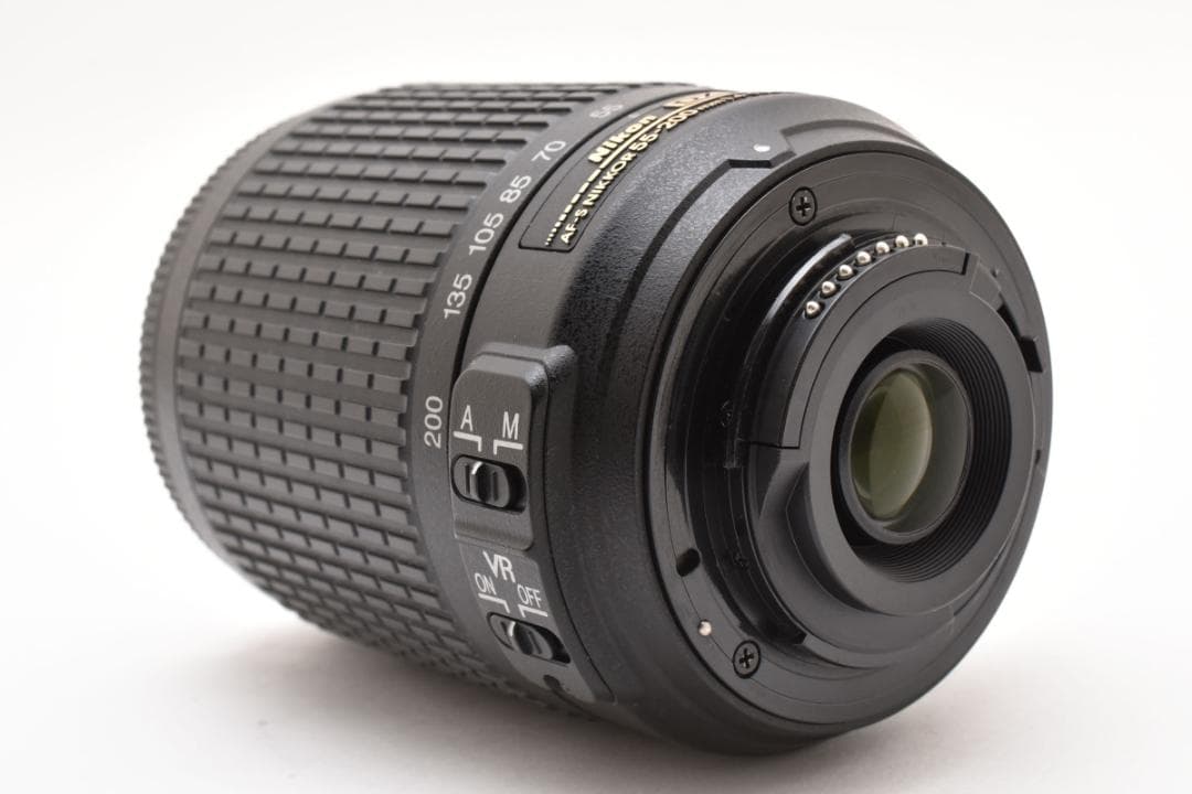 超美品 ニコン AF-S DX 55-200mm f4-5.6G VR M917
