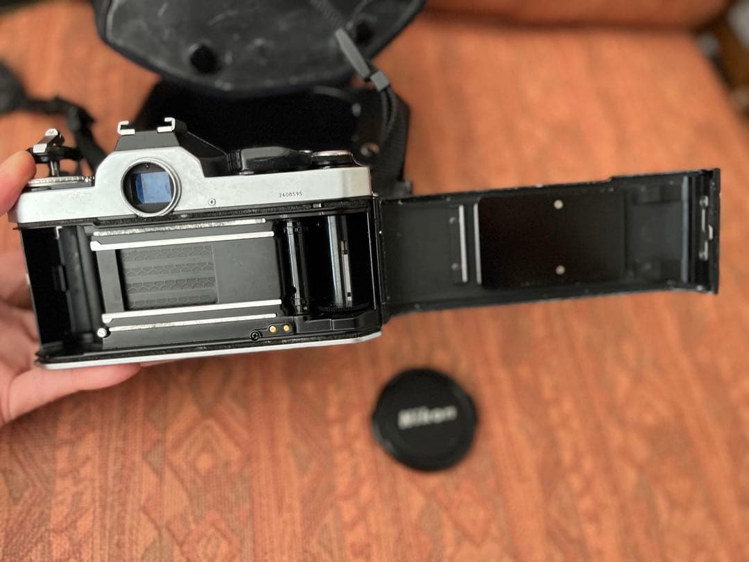 C*O様 ジャンク　フィルムカメラNikonFe2 CanonQL レンズなど一