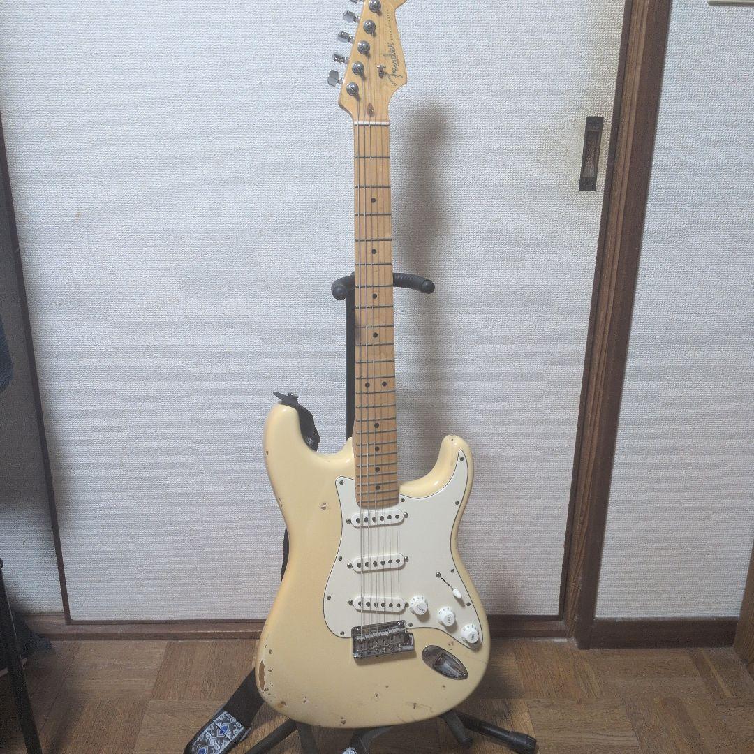 S*t様 Fender USA American Standard 2011年製