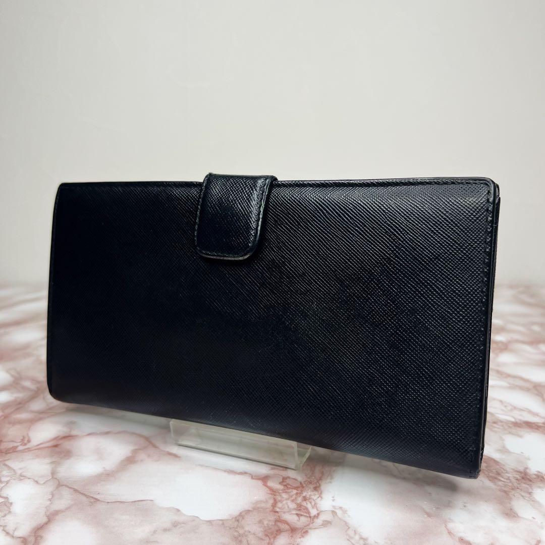 【極美品】PRADA 二つ折り財布　長財布65
