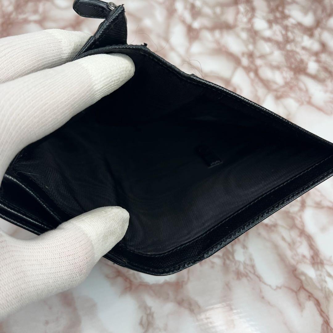 【極美品】PRADA 二つ折り財布　長財布65