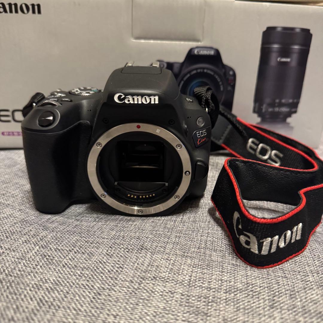Canon EOS Kiss X9 本体 + レンズ2本