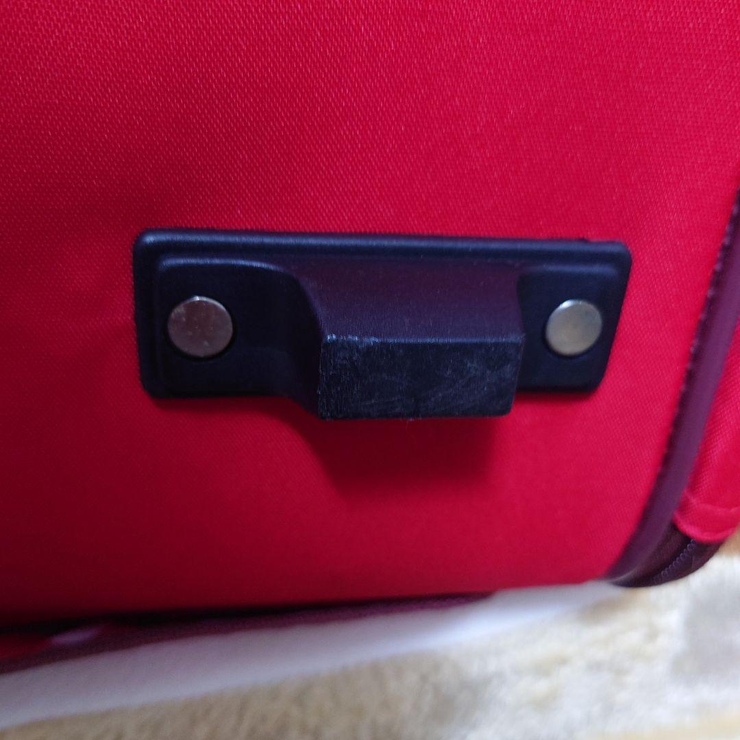 Minnie Mouse 赤いキャリーバッグ