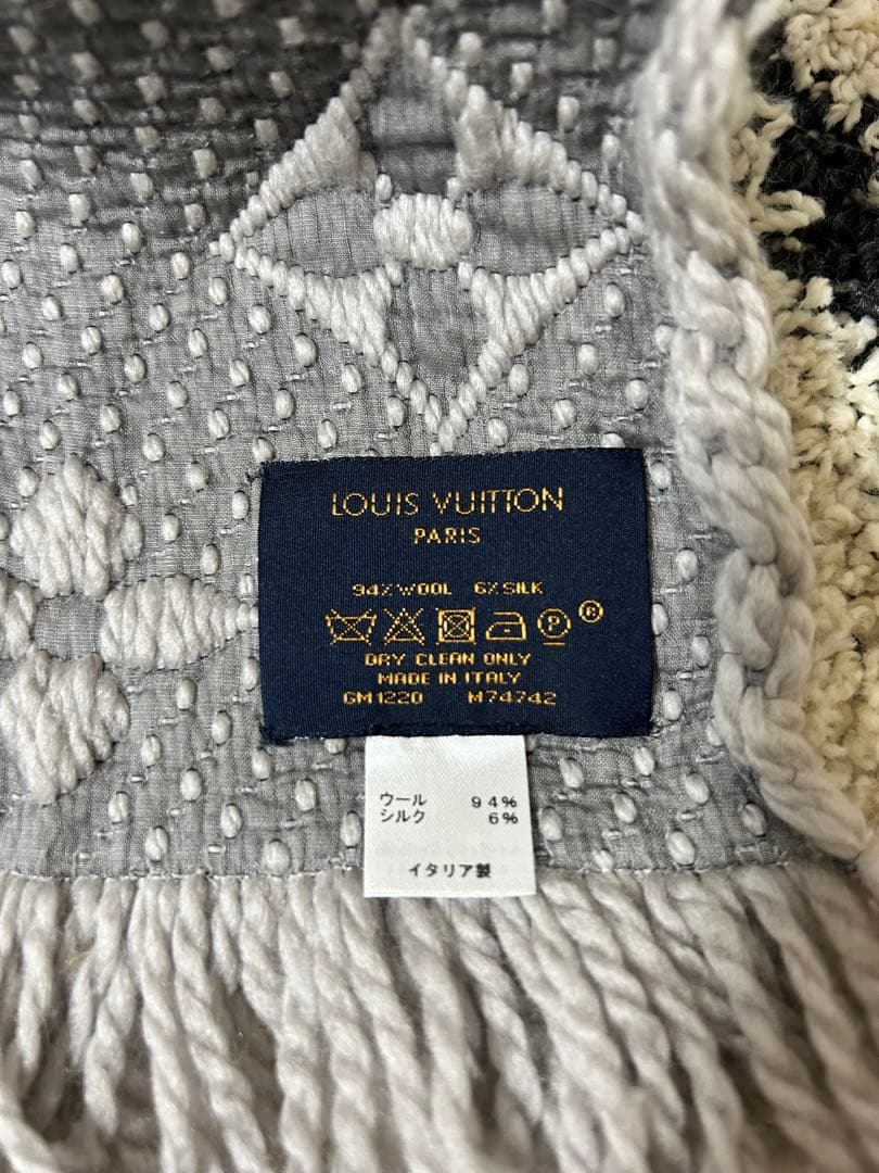 ルイヴィトン マフラー グレー