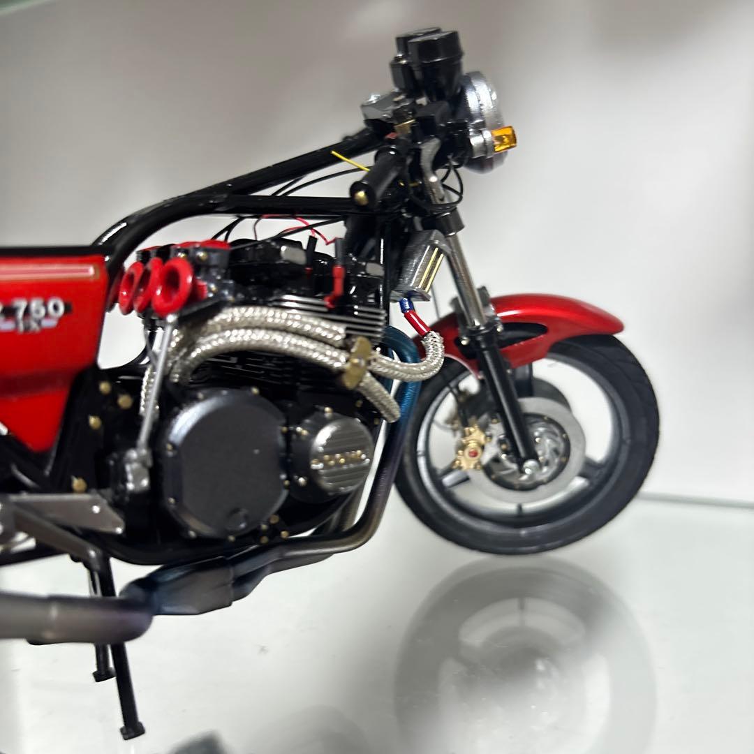 アオシマ　1/12 Z750FX 佐田正樹