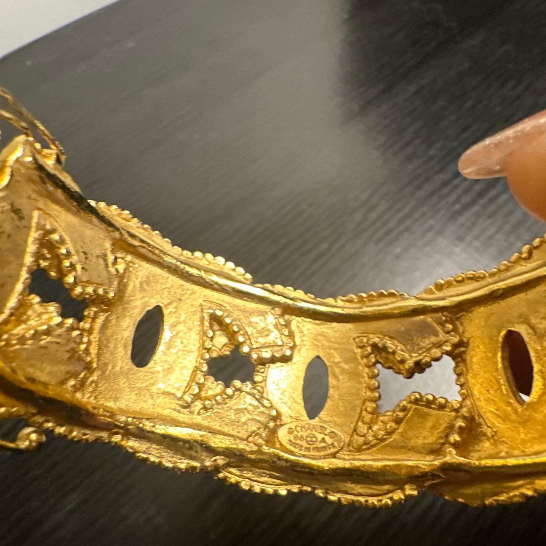 CHANEL金色 透かし彫り チェーンリンク ブレスレット留め金がつぶれてる