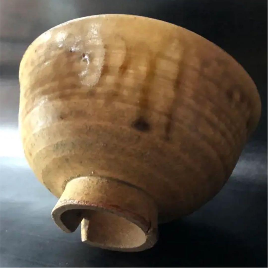 蔵からかなり古そうな抹茶茶碗が出て来た。名あり、古美術品、茶道具