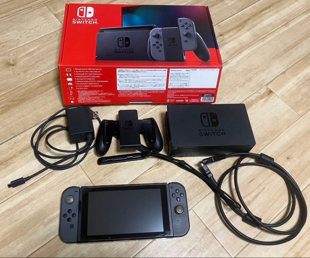Nintendo Switch グレー本体セット クリアカバー 携帯ケース付