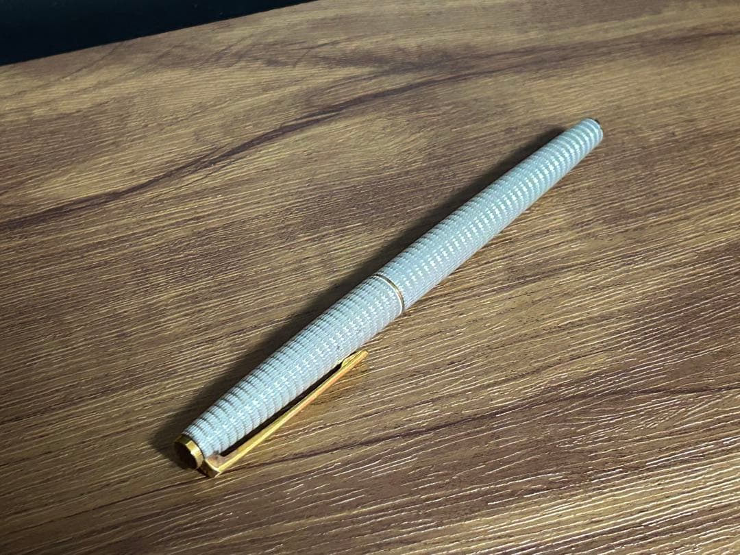 PILOT パイロット 万年筆 ペン先18K レディホワイト サクラ