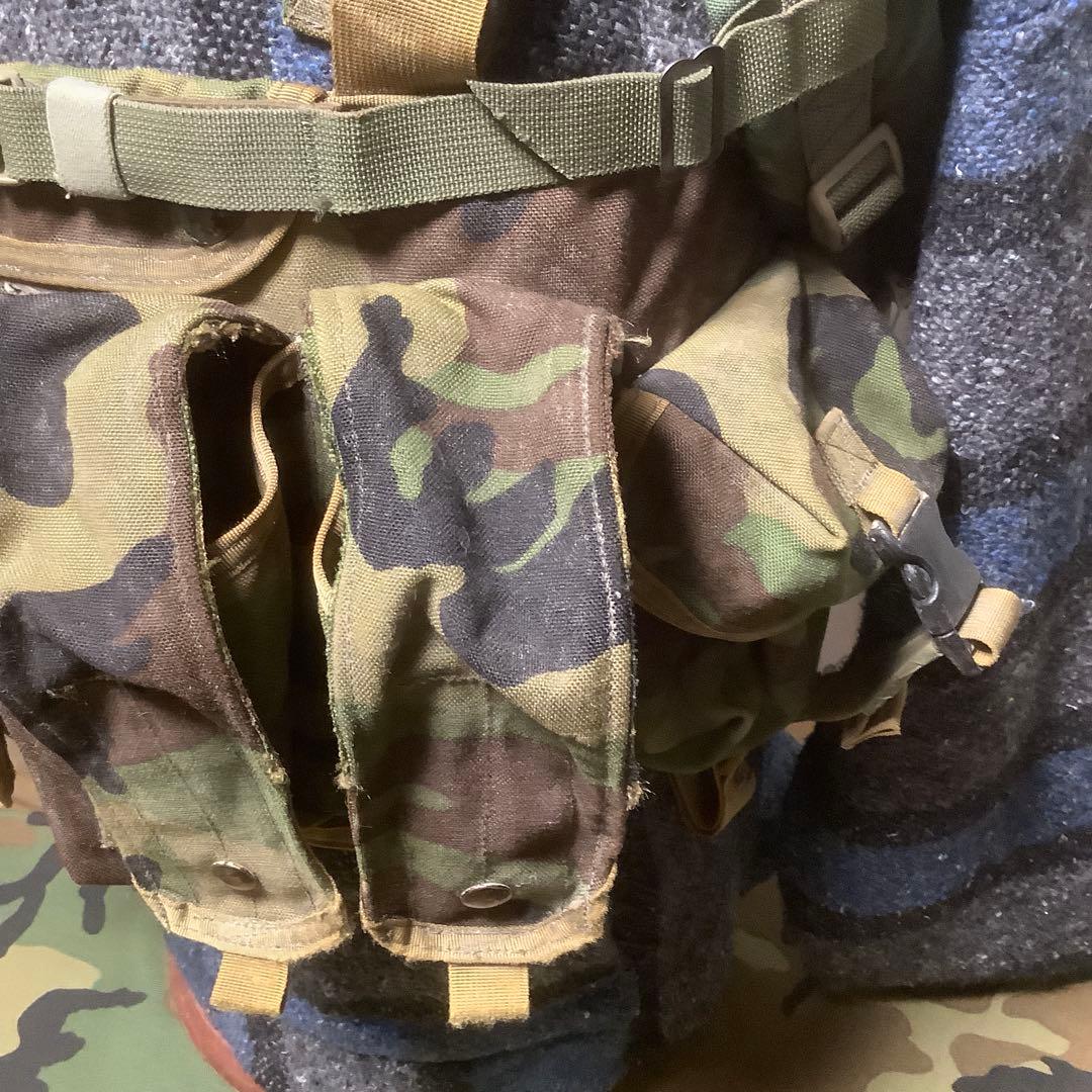 ブラックホーク製チェストリグ&eagle AⅢ迷彩バックパックセット