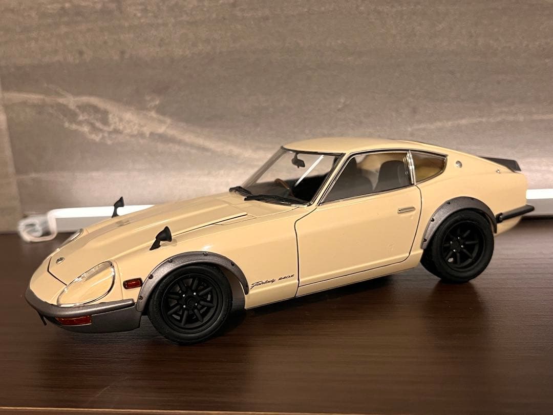 プラモデル【完成品】1/24 タミヤ NISSAN フェアレディ 240ZG