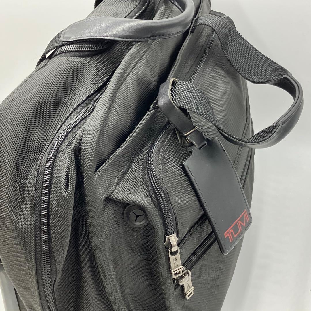 TUMI コンパクト　キャリーバッグ ビジネス 2way 機内持ち込み　黒