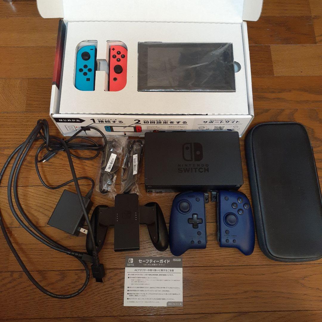 Nintendo Switch 本体と周辺機器など