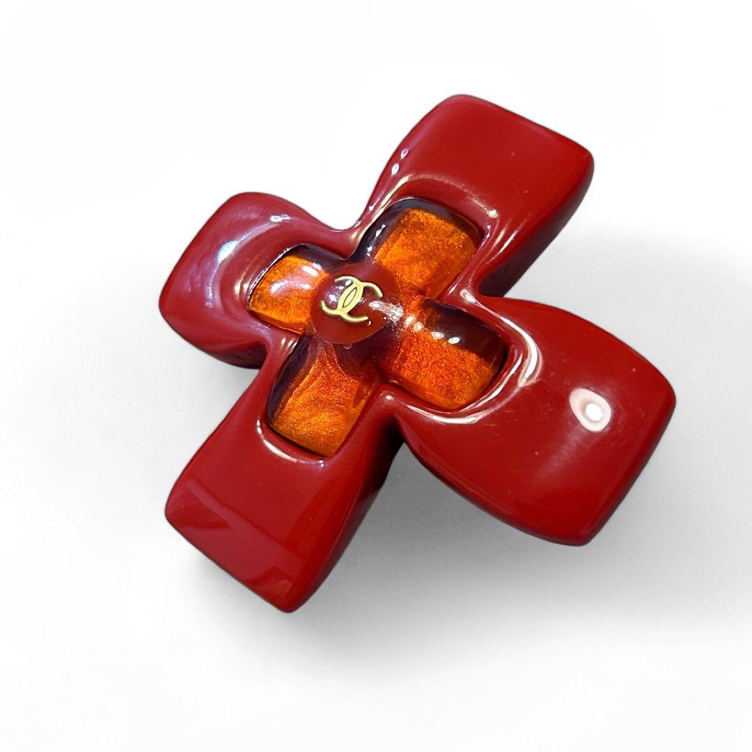 【超希少】CHANEL クロスモチーフ ブローチ ココマーク 95A 赤