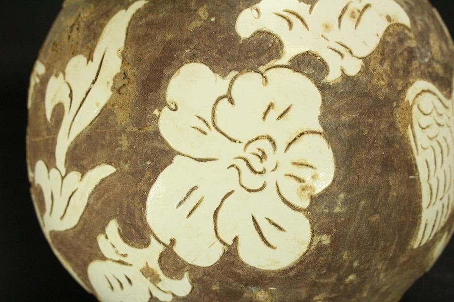 中国美術 磁州窯 十世紀後半 白磁掻落鳳紋水注 瓶 高23cm (LC248)